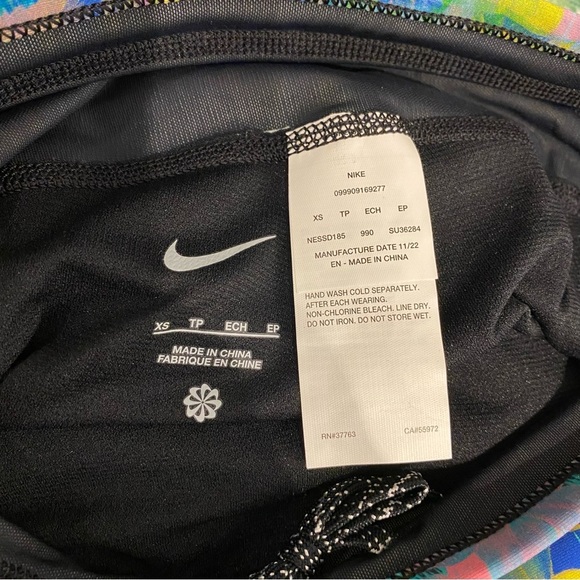 NWT Nike Kick Swim Shorts women’s - Picture 6 of 10